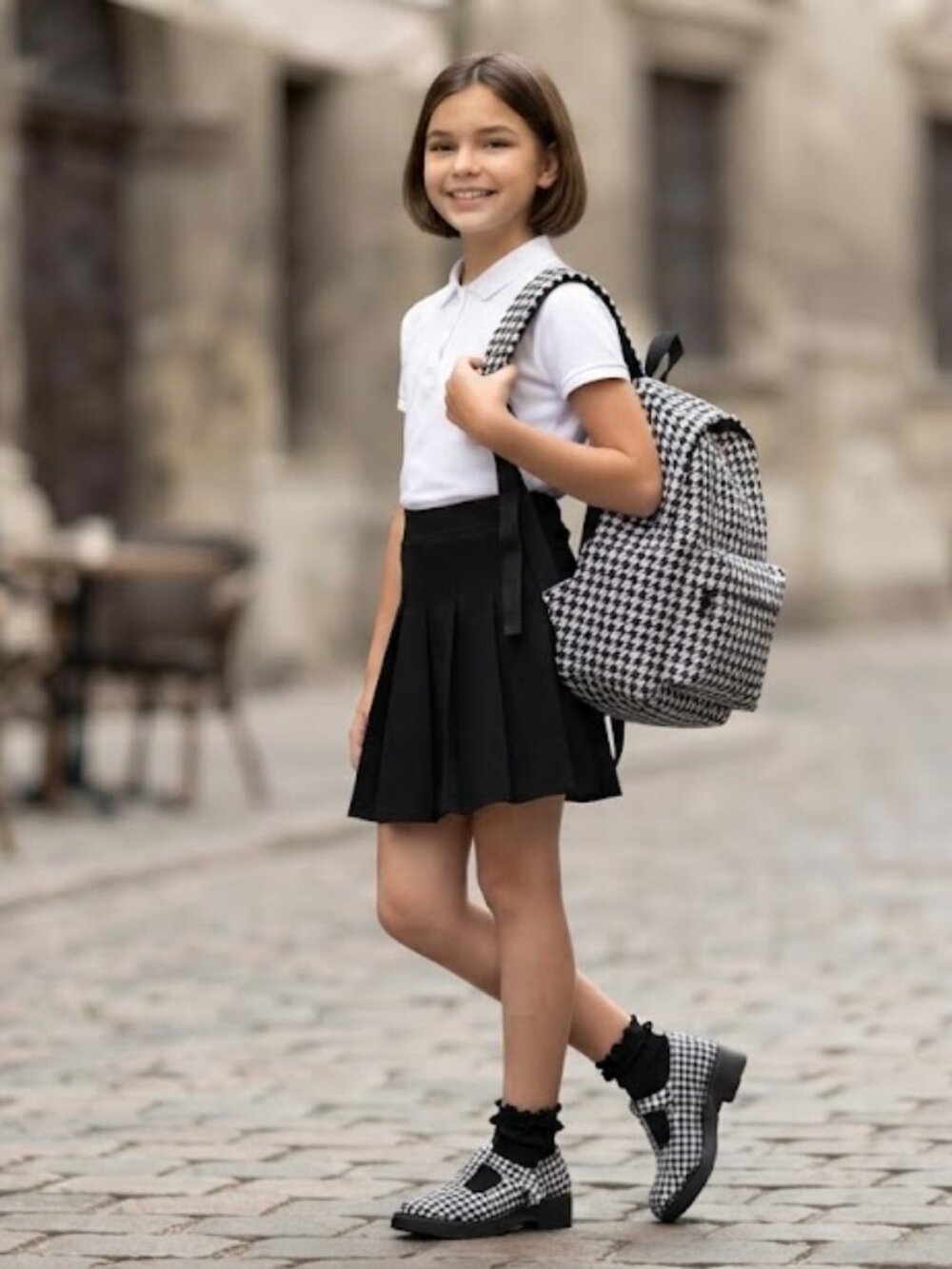 Steve Madden Girls Black & White Houndstooth T-Strap Mary Jane Flats with Rhines